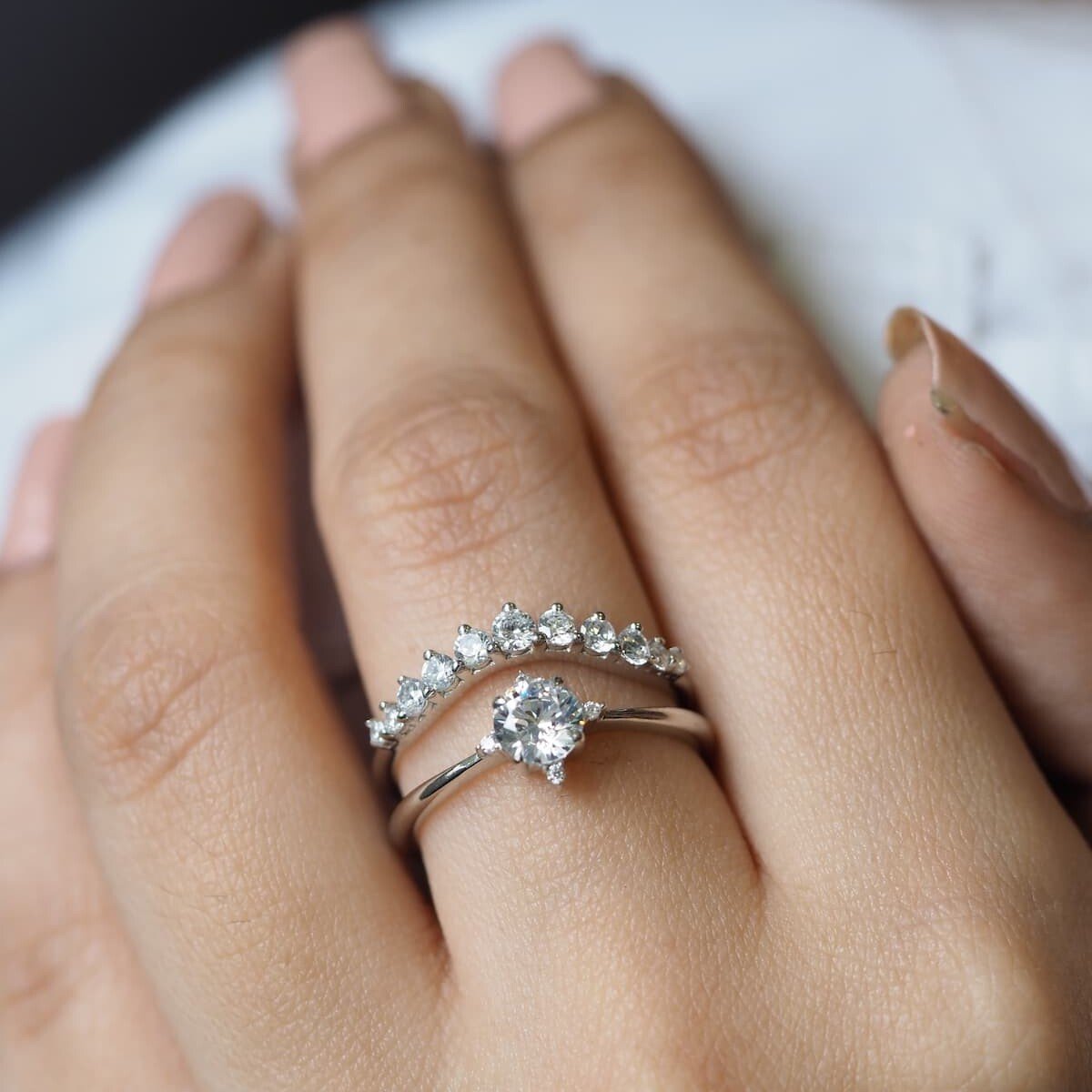 Aurora diamond ring