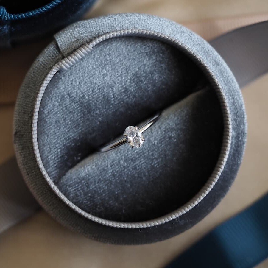 Oval diamond rings for women